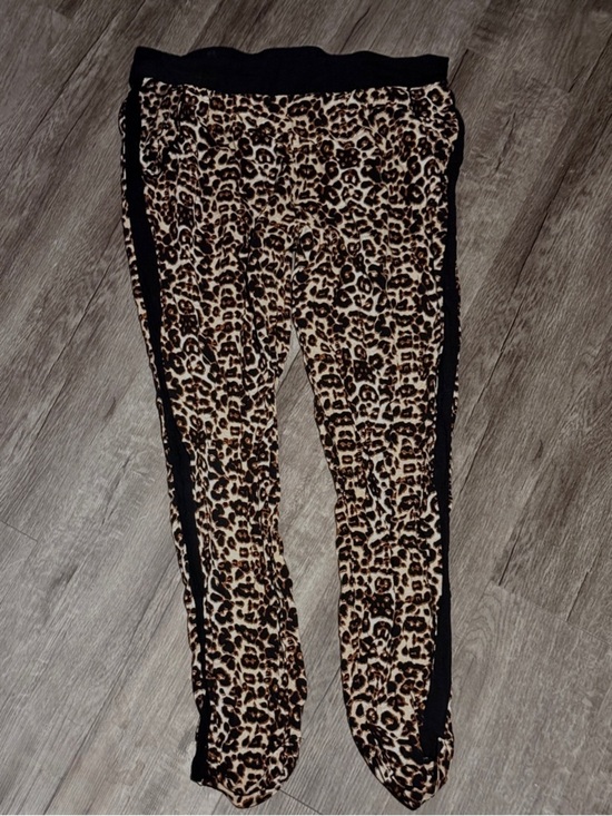eye candy Pants - Super soft Leopard Print Joggers